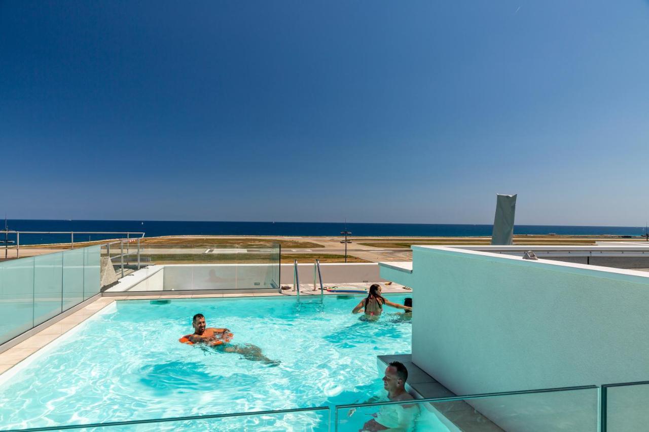 Nemea Arenas Aeroport Appart hôtel 4*